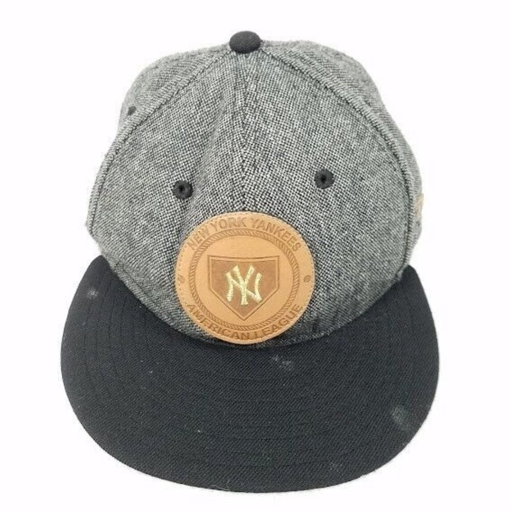 New Era 59Fifty New York Yankees Hat Leather Patch Size 7 1/8 Fitted 100% Wool
